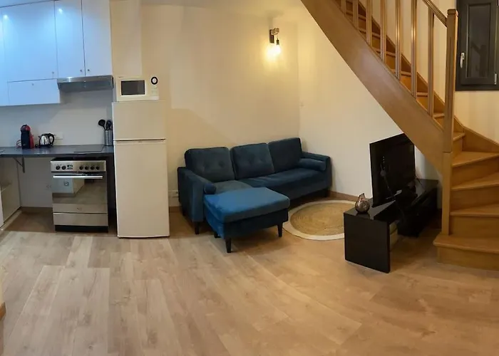 Charmante Maisonnette A דירה